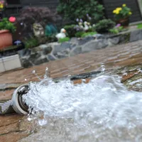 Wasser im Keller Symbolbild.jpg